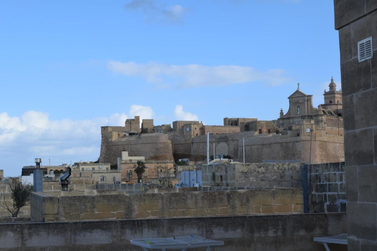 فيكتوريا St George Of Lydda B&B المظهر الخارجي الصورة