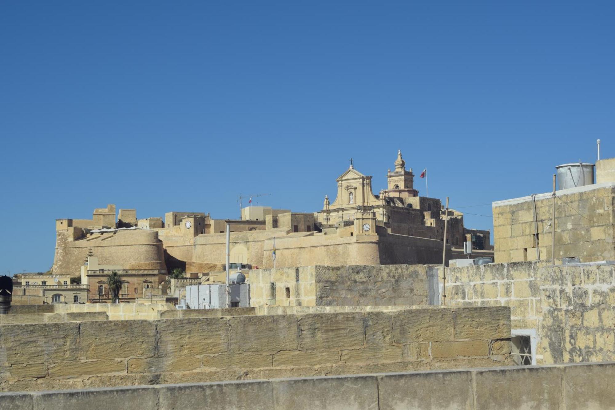 فيكتوريا St George Of Lydda B&B المظهر الخارجي الصورة